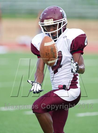 Thumbnail 2 in Marshall @ Warren photogallery.