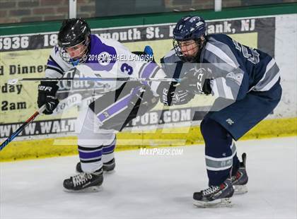 Thumbnail 2 in  Middletown South @ Rumson-Fair Haven photogallery.