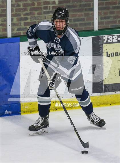 Thumbnail 1 in  Middletown South @ Rumson-Fair Haven photogallery.