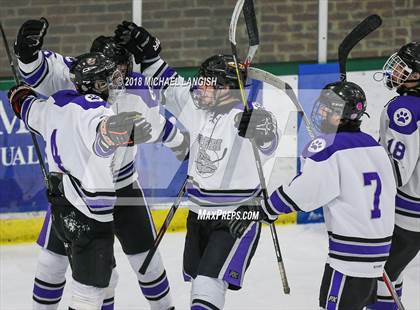 Thumbnail 1 in  Middletown South @ Rumson-Fair Haven photogallery.