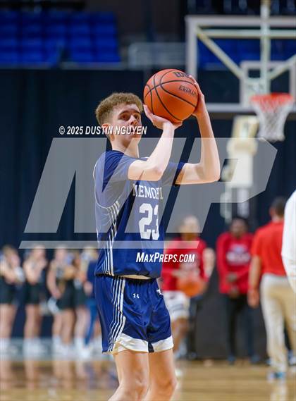 Thumbnail 3 in Cypress Springs vs. Tomball Memorial (UIL Basketball 6A D2 Region II Bi-District) photogallery.