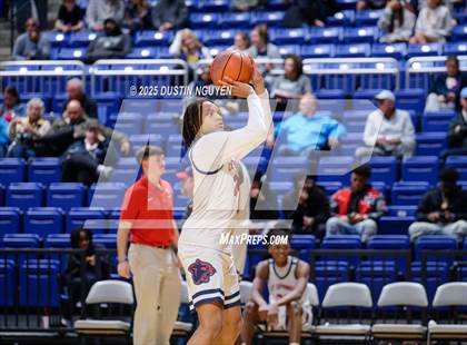 Thumbnail 2 in Cypress Springs vs. Tomball Memorial (UIL Basketball 6A D2 Region II Bi-District) photogallery.