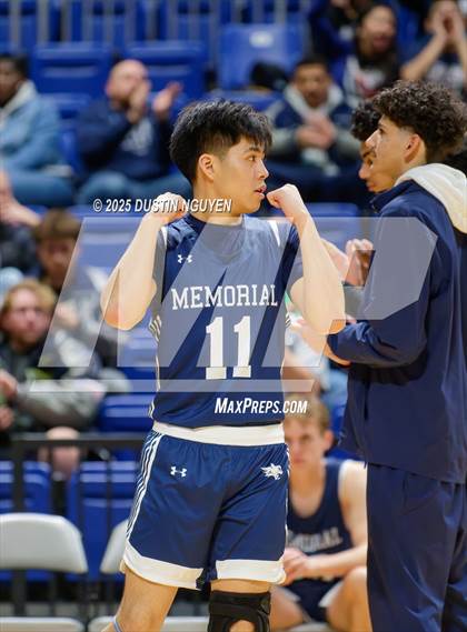 Thumbnail 3 in Cypress Springs vs. Tomball Memorial (UIL Basketball 6A D2 Region II Bi-District) photogallery.