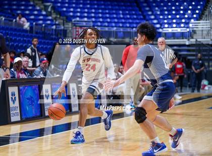 Thumbnail 2 in Cypress Springs vs. Tomball Memorial (UIL Basketball 6A D2 Region II Bi-District) photogallery.
