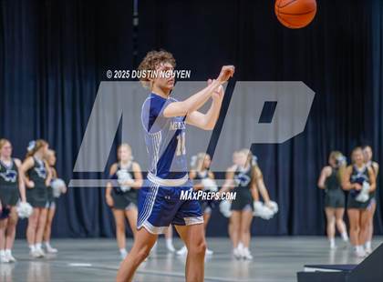 Thumbnail 3 in Cypress Springs vs. Tomball Memorial (UIL Basketball 6A D2 Region II Bi-District) photogallery.