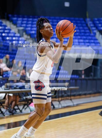 Thumbnail 3 in Cypress Springs vs. Tomball Memorial (UIL Basketball 6A D2 Region II Bi-District) photogallery.