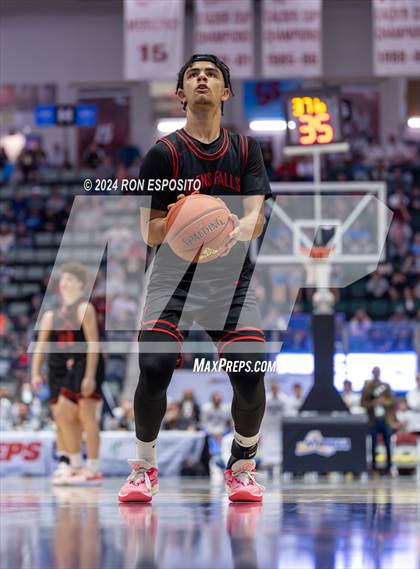 Thumbnail 3 in Glens Falls vs Wayne (NYSPHSAA Class A Final) <B>Do Not Publish</B> photogallery.