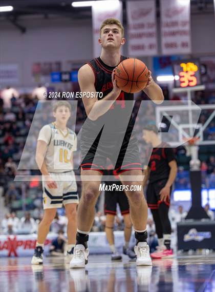 Thumbnail 3 in Glens Falls vs Wayne (NYSPHSAA Class A Final) <B>Do Not Publish</B> photogallery.