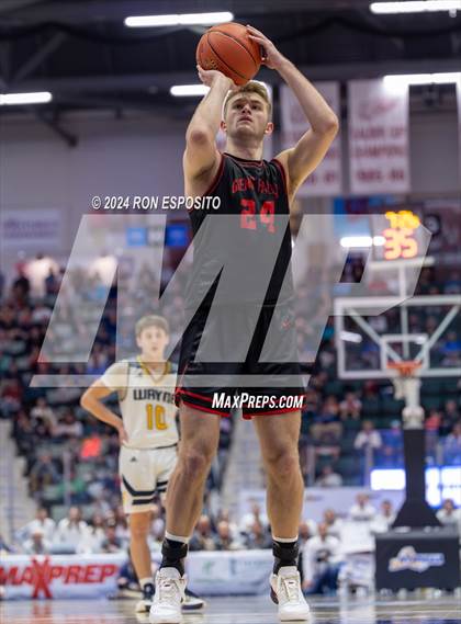 Thumbnail 1 in Glens Falls vs Wayne (NYSPHSAA Class A Final) <B>Do Not Publish</B> photogallery.