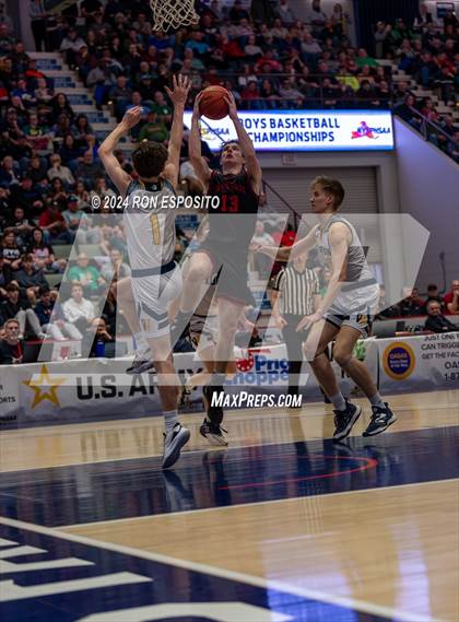 Thumbnail 1 in Glens Falls vs Wayne (NYSPHSAA Class A Final) <B>Do Not Publish</B> photogallery.