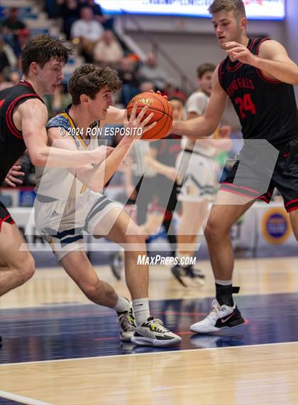 Thumbnail 3 in Glens Falls vs Wayne (NYSPHSAA Class A Final) <B>Do Not Publish</B> photogallery.