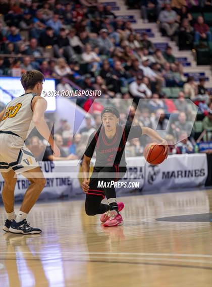 Thumbnail 1 in Glens Falls vs Wayne (NYSPHSAA Class A Final) <B>Do Not Publish</B> photogallery.