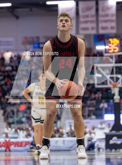 Thumbnail 1 in Glens Falls vs Wayne (NYSPHSAA Class A Final) <B>Do Not Publish</B> photogallery.