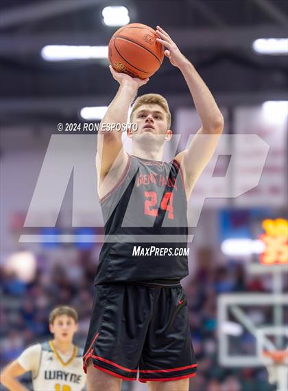 Thumbnail 2 in Glens Falls vs Wayne (NYSPHSAA Class A Final) <B>Do Not Publish</B> photogallery.