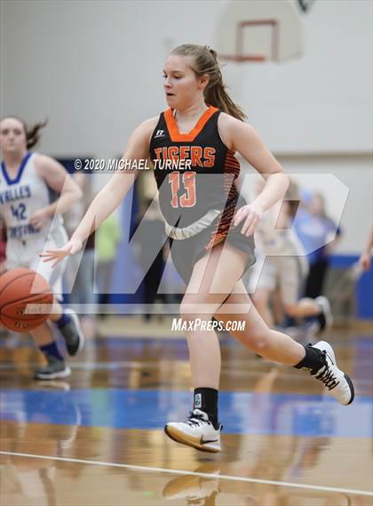 Thumbnail 2 in JV: Odessa @ Valley Christian photogallery.