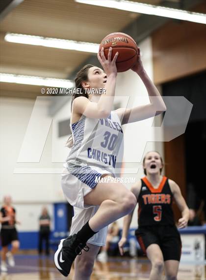 Thumbnail 1 in JV: Odessa @ Valley Christian photogallery.