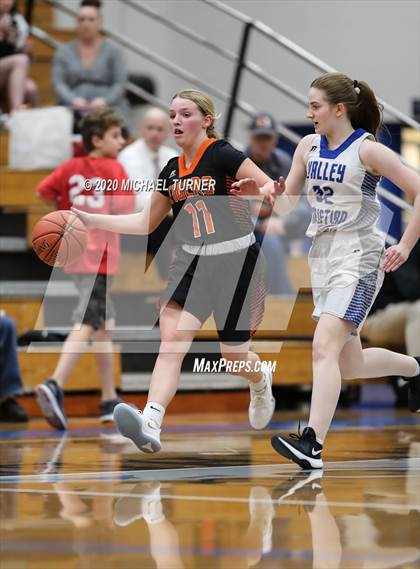 Thumbnail 1 in JV: Odessa @ Valley Christian photogallery.