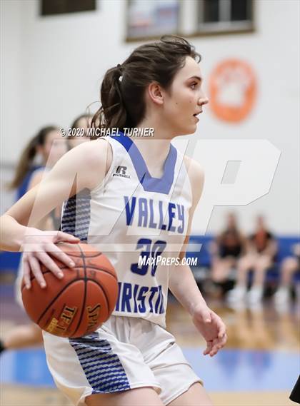 Thumbnail 2 in JV: Odessa @ Valley Christian photogallery.