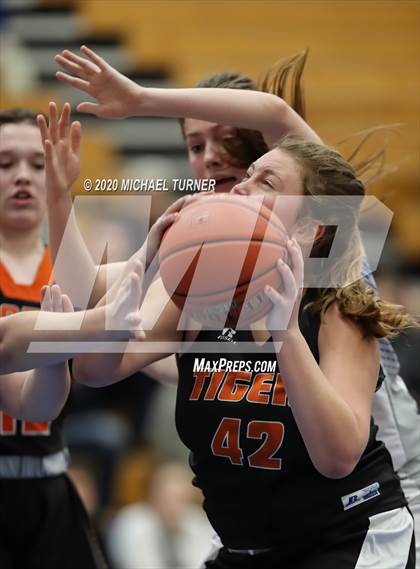 Thumbnail 3 in JV: Odessa @ Valley Christian photogallery.