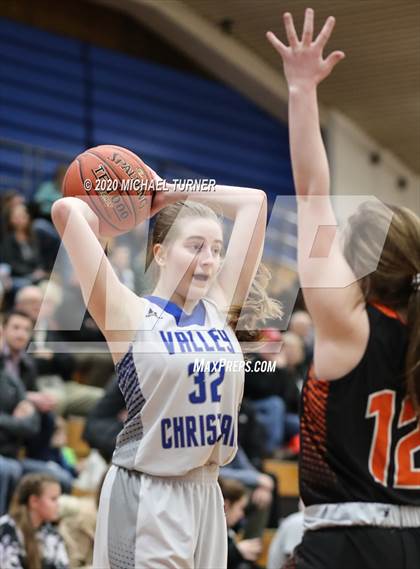 Thumbnail 1 in JV: Odessa @ Valley Christian photogallery.