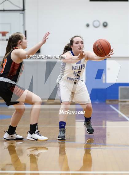 Thumbnail 1 in JV: Odessa @ Valley Christian photogallery.