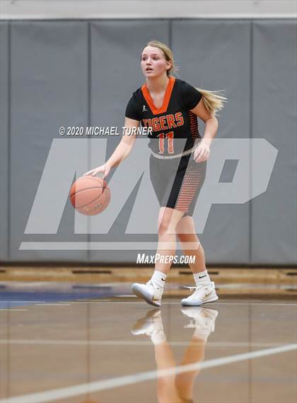 Thumbnail 3 in JV: Odessa @ Valley Christian photogallery.