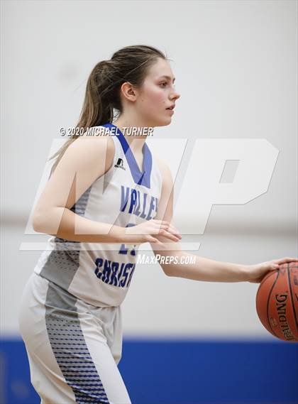 Thumbnail 2 in JV: Odessa @ Valley Christian photogallery.