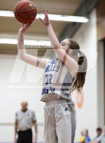 Thumbnail 2 in JV: Odessa @ Valley Christian photogallery.