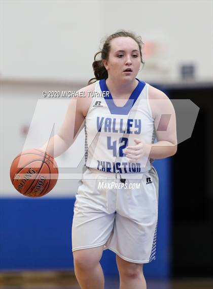 Thumbnail 3 in JV: Odessa @ Valley Christian photogallery.