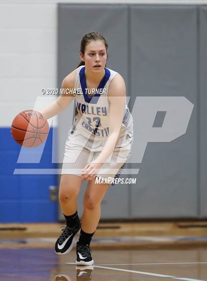 Thumbnail 1 in JV: Odessa @ Valley Christian photogallery.