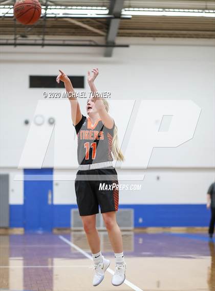 Thumbnail 2 in JV: Odessa @ Valley Christian photogallery.