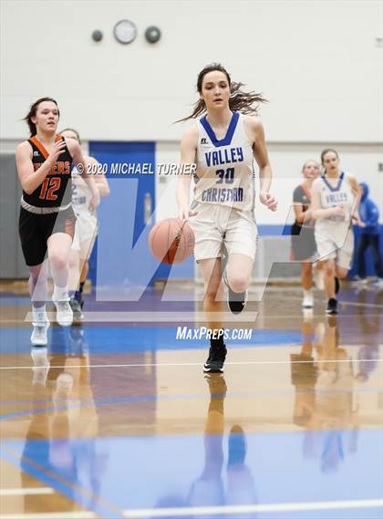 Thumbnail 3 in JV: Odessa @ Valley Christian photogallery.