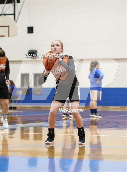 Thumbnail 3 in JV: Odessa @ Valley Christian photogallery.