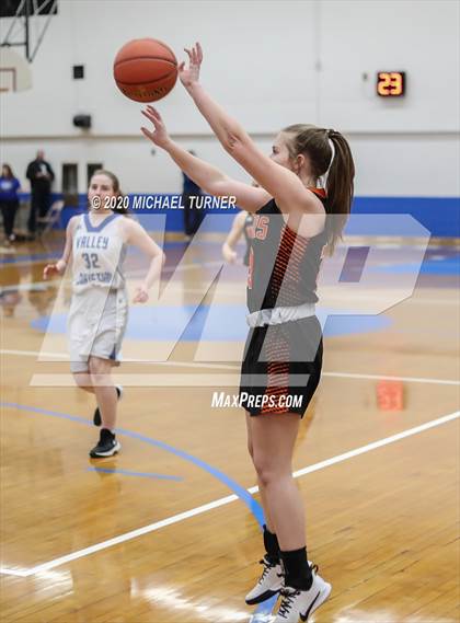 Thumbnail 3 in JV: Odessa @ Valley Christian photogallery.