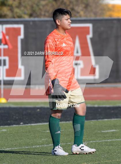 Thumbnail 3 in Mountain Pointe vs Skyline (Coyote Classic Soccer Tournament) photogallery.
