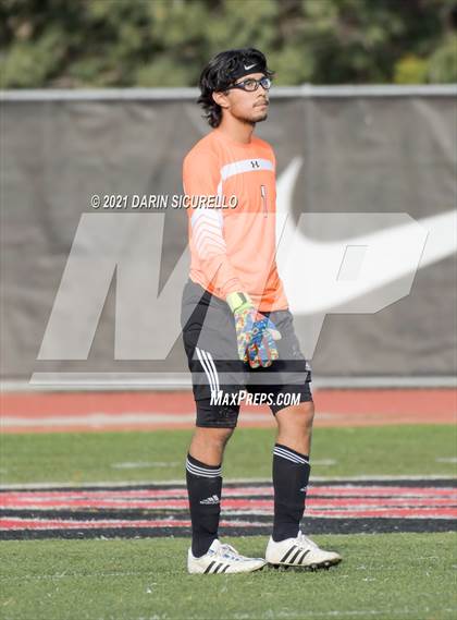 Thumbnail 2 in Mountain Pointe vs Skyline (Coyote Classic Soccer Tournament) photogallery.