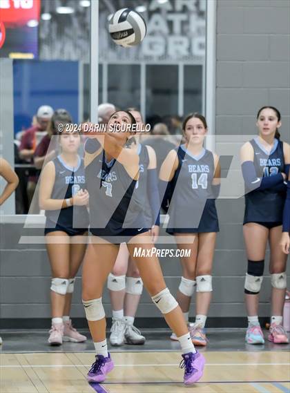 Thumbnail 3 in Mater Dei vs La Cueva (Nike TOC Southwest) photogallery.