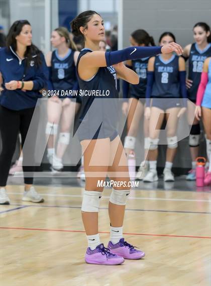 Thumbnail 3 in Mater Dei vs La Cueva (Nike TOC Southwest) photogallery.