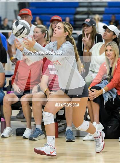 Thumbnail 2 in Mater Dei vs La Cueva (Nike TOC Southwest) photogallery.