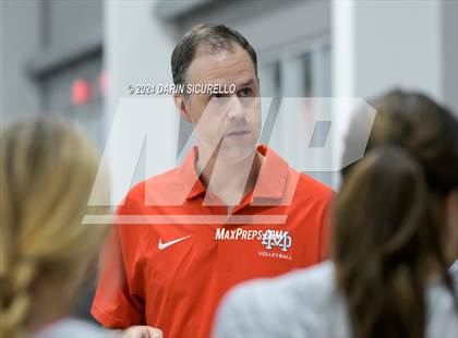 Thumbnail 2 in Mater Dei vs La Cueva (Nike TOC Southwest) photogallery.