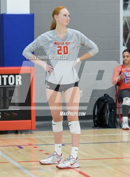 Thumbnail 3 in Mater Dei vs La Cueva (Nike TOC Southwest) photogallery.