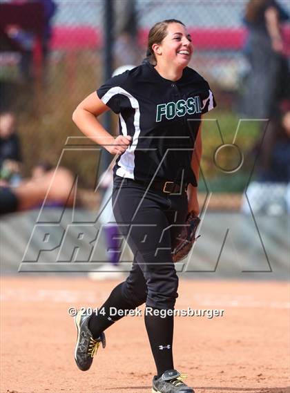 Thumbnail 3 in Fossil Ridge vs Arvada West (CHSAA 5A Playoff Round 16) photogallery.