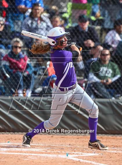 Thumbnail 3 in Fossil Ridge vs Arvada West (CHSAA 5A Playoff Round 16) photogallery.
