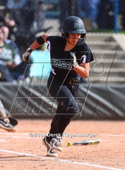 Thumbnail 2 in Fossil Ridge vs Arvada West (CHSAA 5A Playoff Round 16) photogallery.
