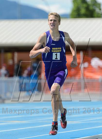 Thumbnail 3 in UHSAA 2A Track and Field Championships photogallery.
