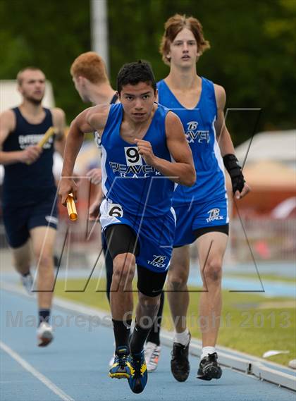 Thumbnail 3 in UHSAA 2A Track and Field Championships photogallery.