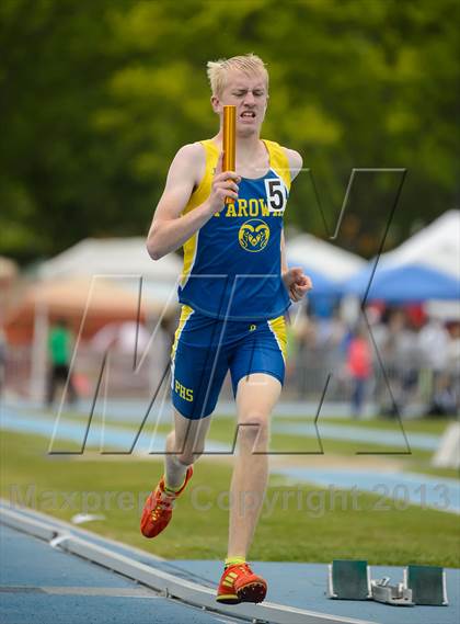 Thumbnail 3 in UHSAA 2A Track and Field Championships photogallery.