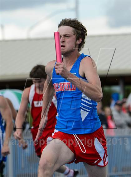 Thumbnail 1 in UHSAA 2A Track and Field Championships photogallery.