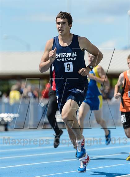Thumbnail 1 in UHSAA 2A Track and Field Championships photogallery.