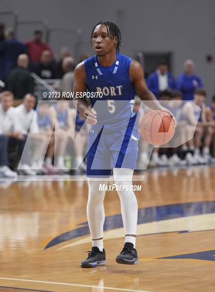 Thumbnail 2 in Baldwin vs Port Washington (NYSPHSAA Class 2A Section 8 Final) photogallery.